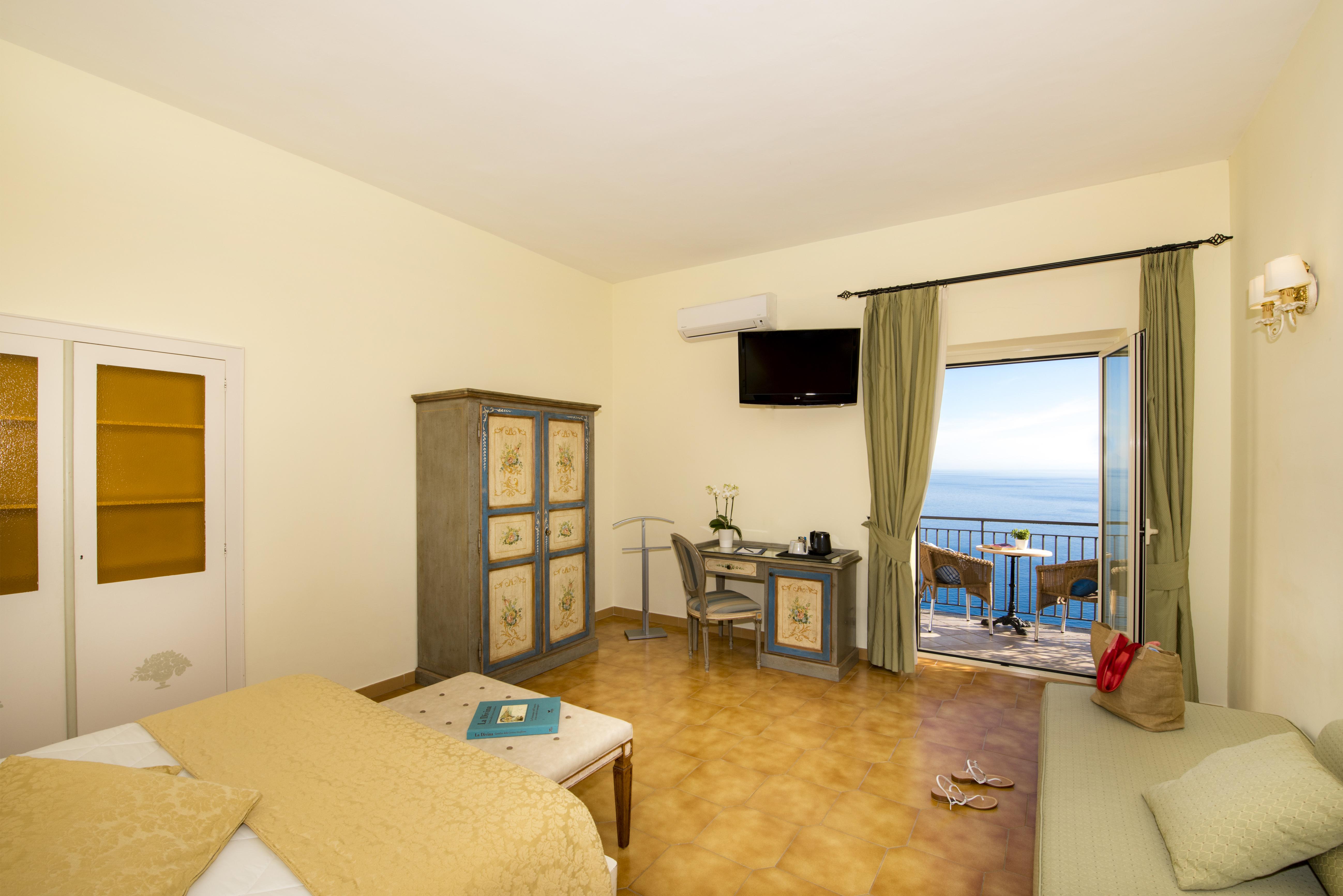 Hotel Margherita Praiano Esterno foto