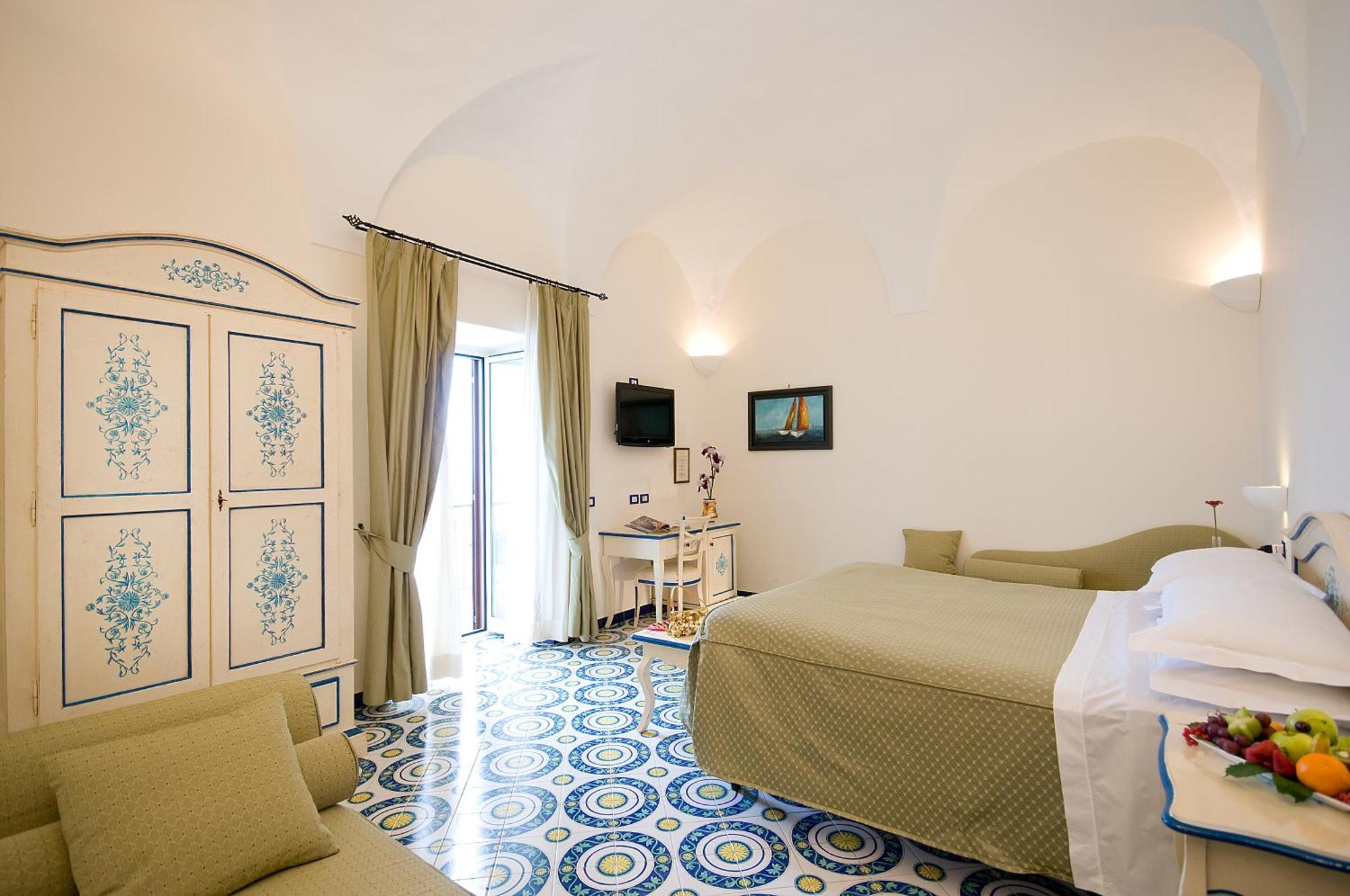 Hotel Margherita Praiano Esterno foto