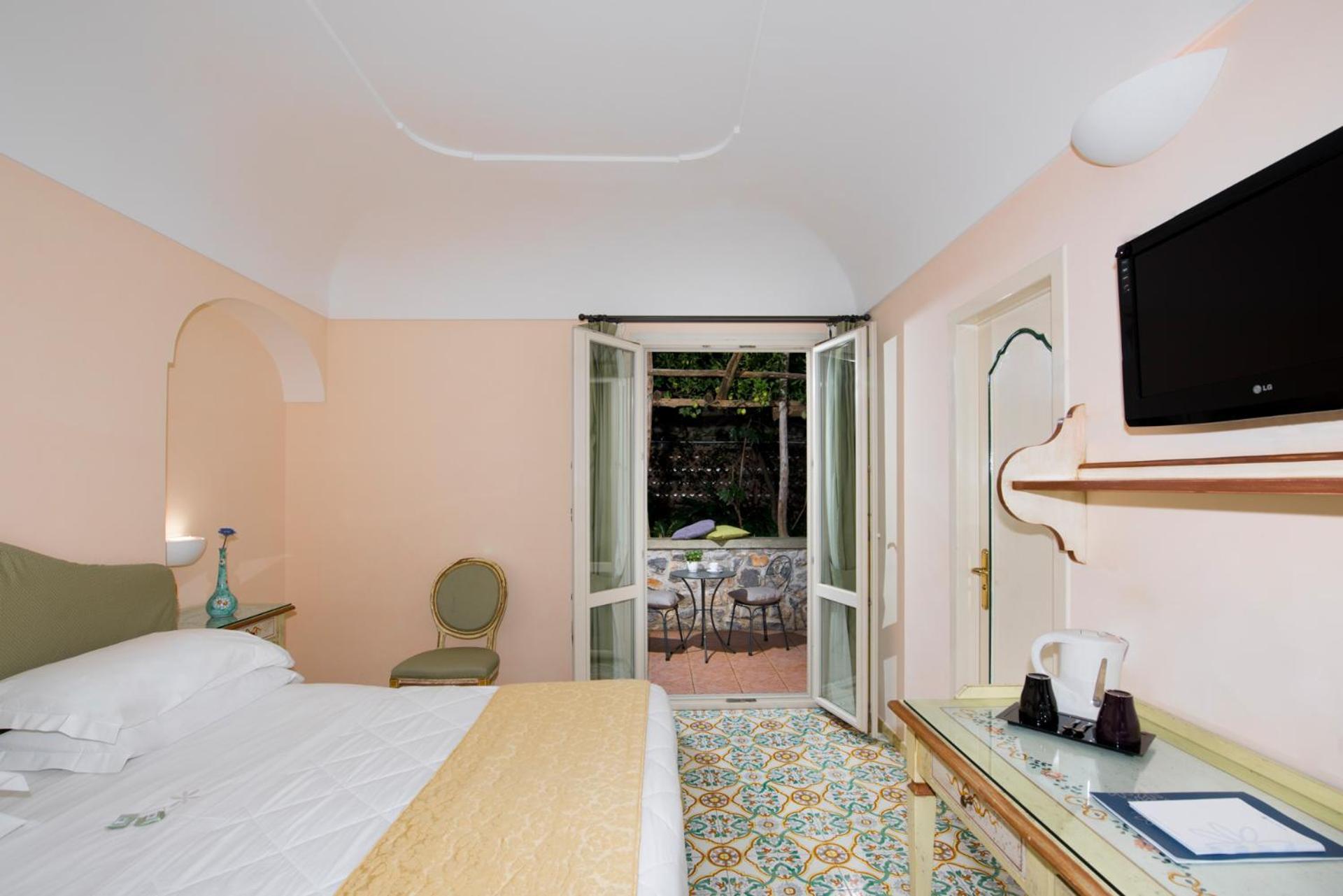 Hotel Margherita Praiano Esterno foto