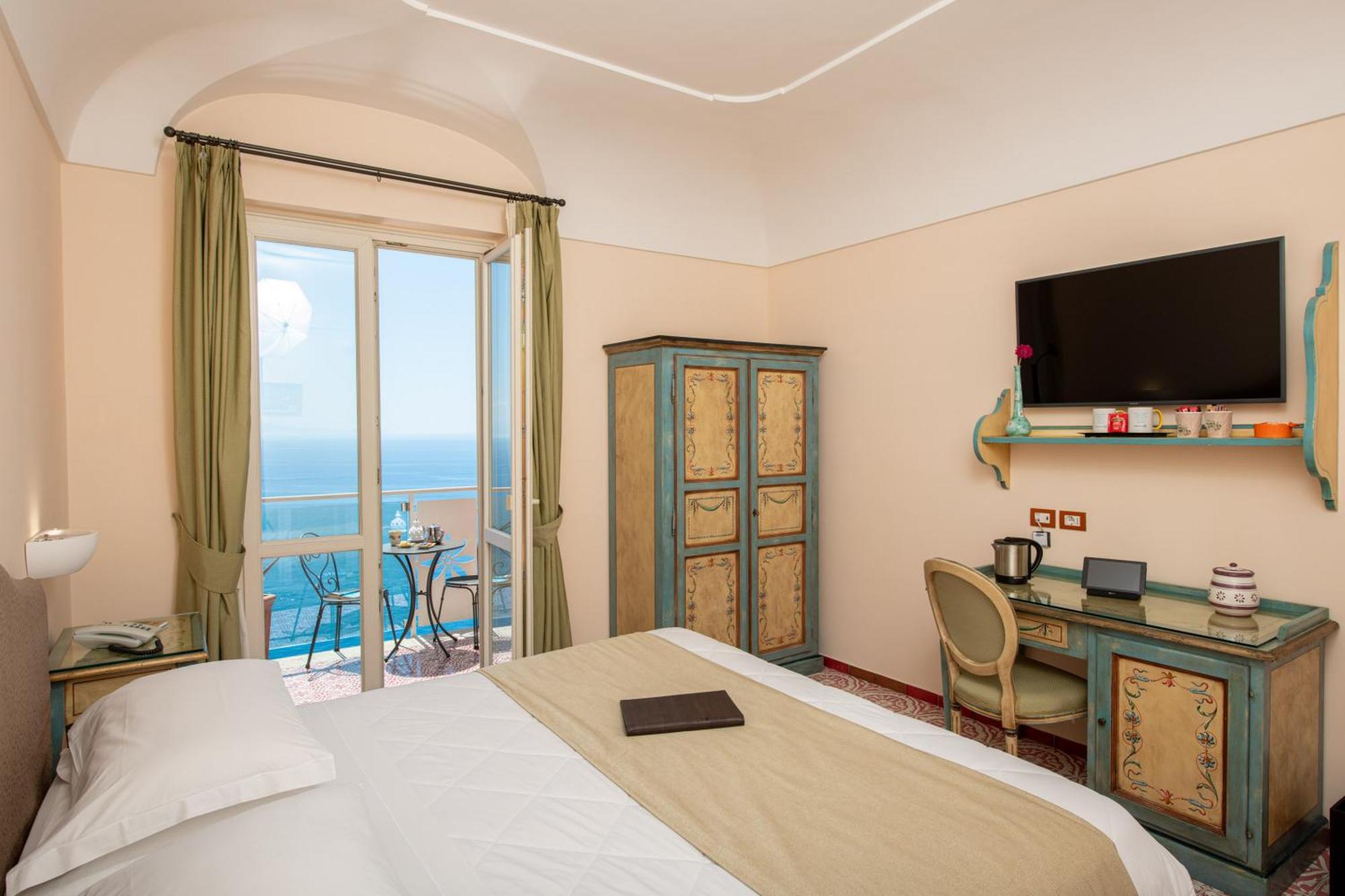 Hotel Margherita Praiano Esterno foto