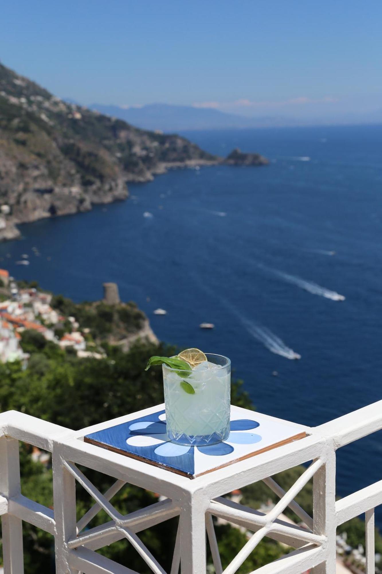 Hotel Margherita Praiano Esterno foto