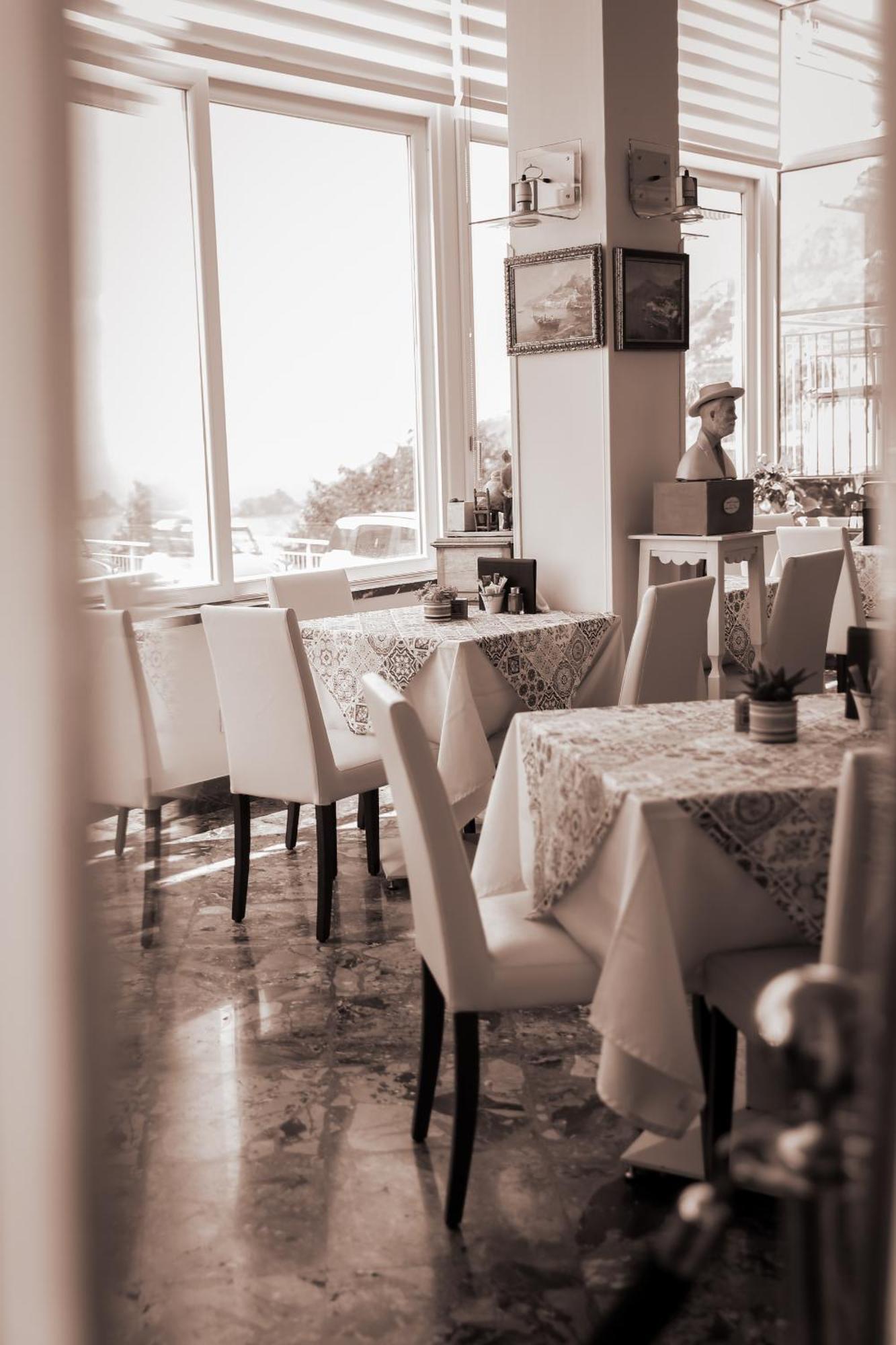 Hotel Margherita Praiano Esterno foto