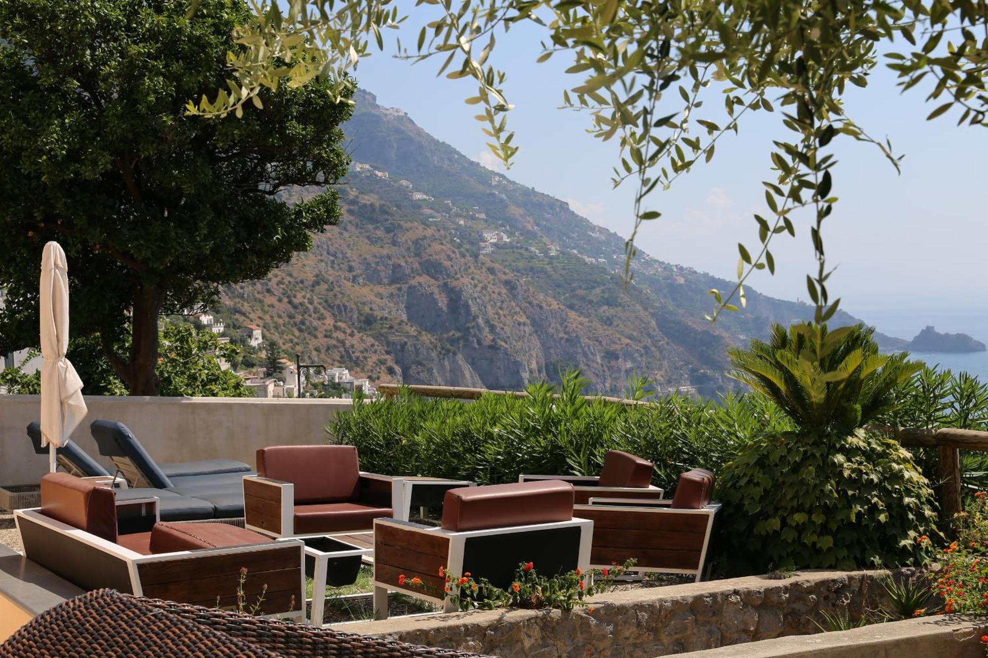 Hotel Margherita Praiano Esterno foto